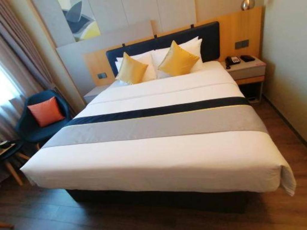 Home Inn Kunming Baita Road คุนหมิง ภายนอก รูปภาพ