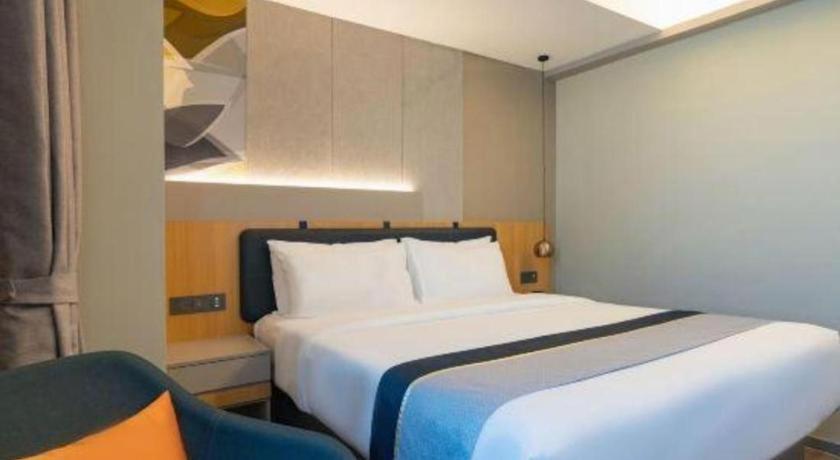 Home Inn Kunming Baita Road คุนหมิง ภายนอก รูปภาพ