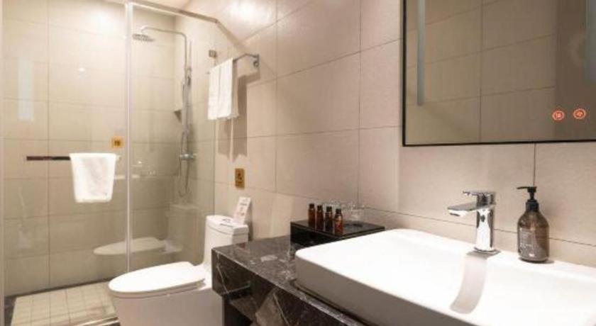 Home Inn Kunming Baita Road คุนหมิง ภายนอก รูปภาพ