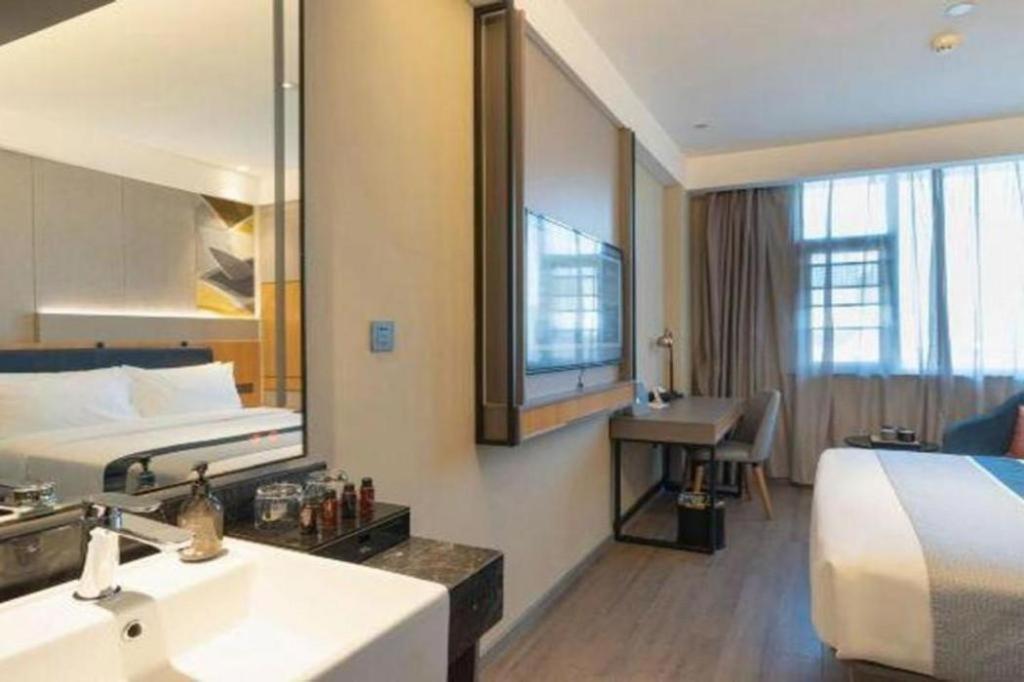 Home Inn Kunming Baita Road คุนหมิง ภายนอก รูปภาพ